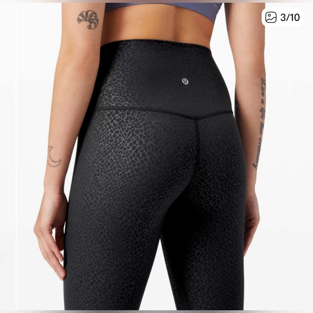 lululemon Align 28” Black Leggings with Embossed Pattern, Like New